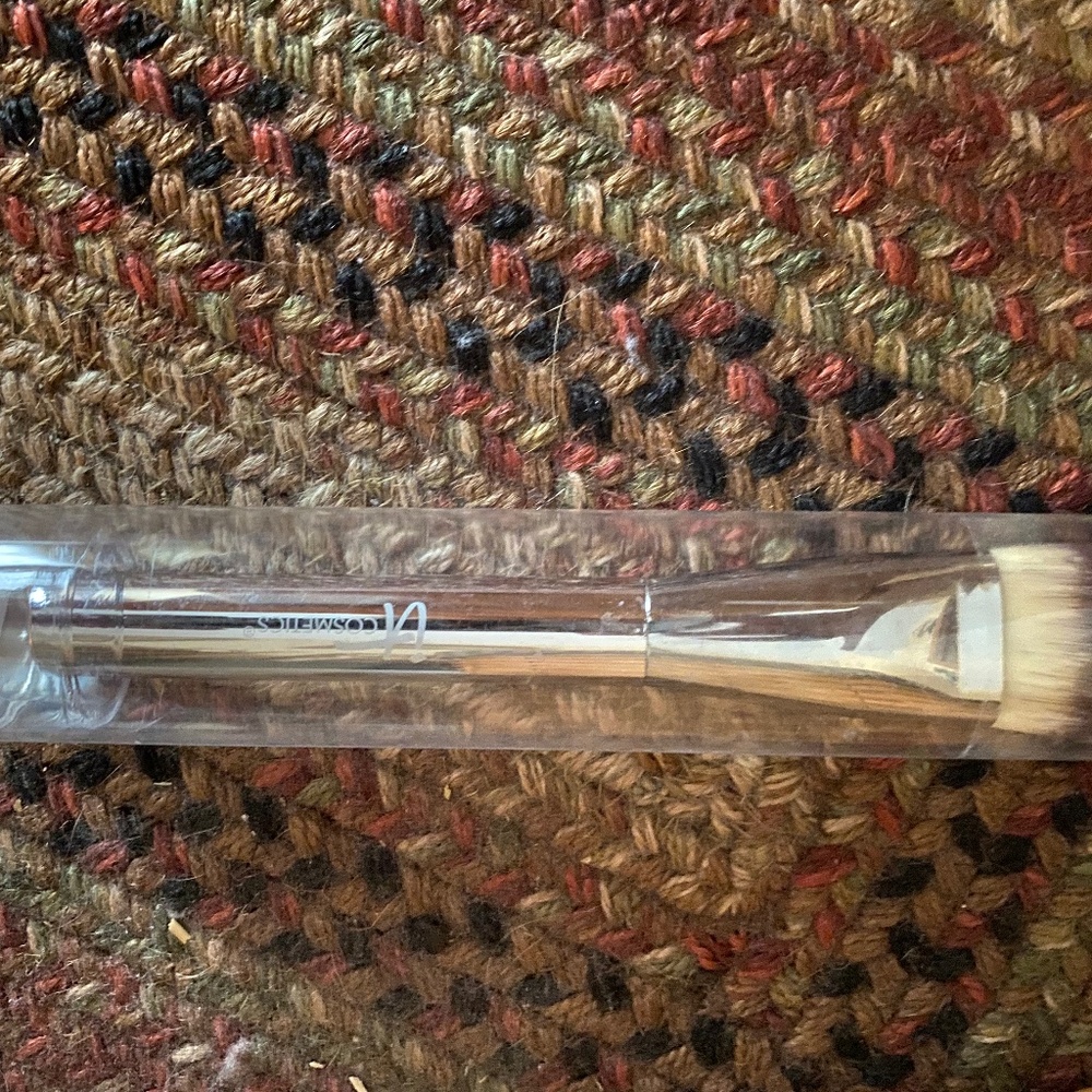 It Cosmetics Foundation Brush